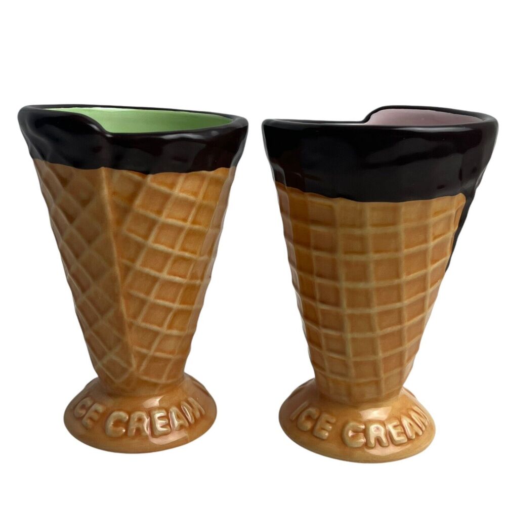 Williams-Sonoma Ceramic Waffle Cone Shaped  Ice Cream Cups Set Of 2 Green & Pink